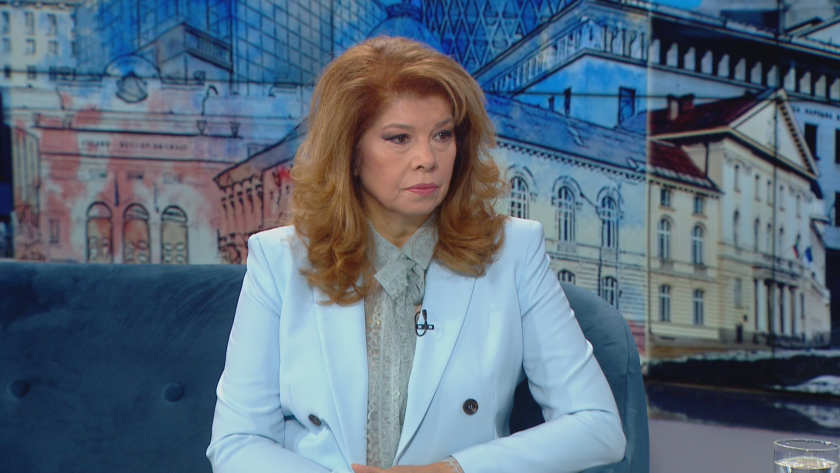 Йотова: Това, че партиите не успяха да направят правителство не е вина на президентската институция