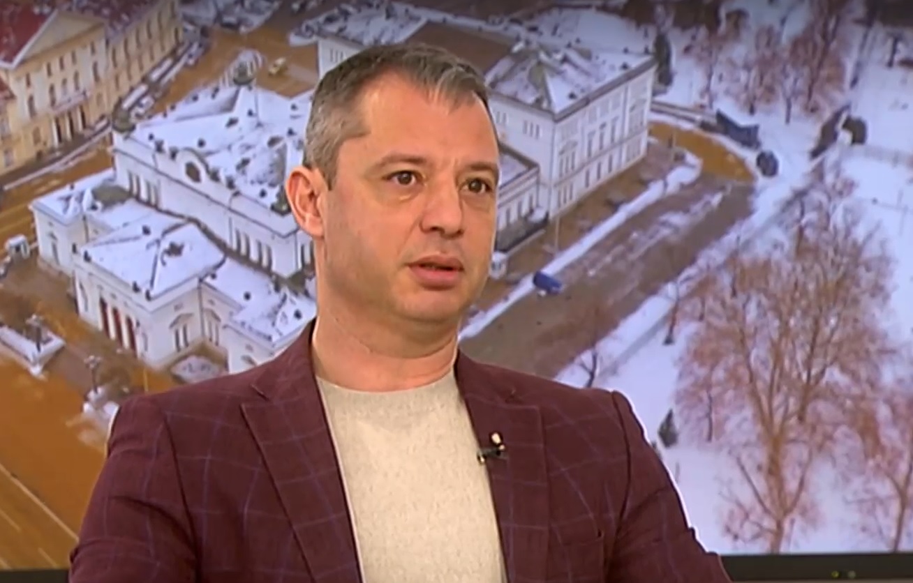 Делян Добрев: На ПП им била важна съдебната система, а Петков и Василев цял ден ги нямаше в зала