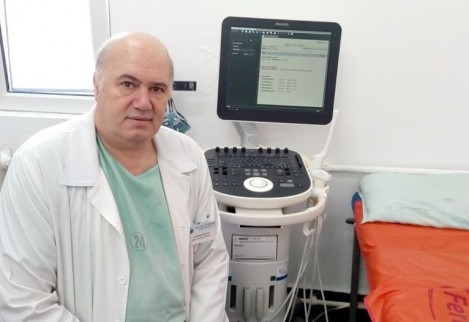 Варненски лекари спасиха две родилки с тежка патология