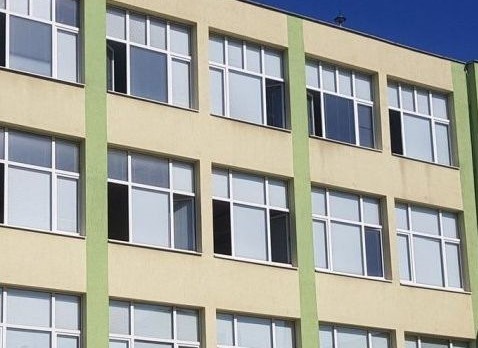 Ученичка издъхна в Английската гимназия в Бургас