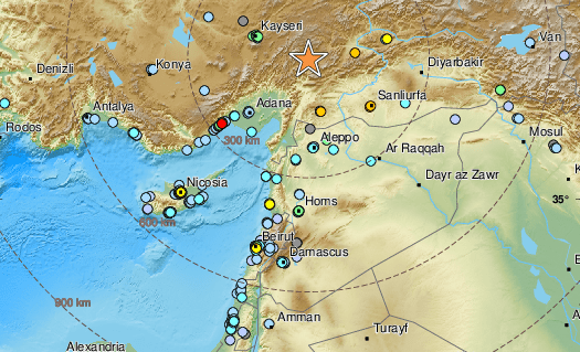 Нов трус от 7.7 по Рихтер удари Турция