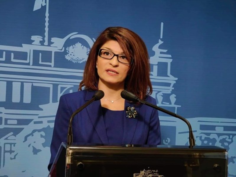 Атанасова: ГЕРБ е подкрепяла законопроекти на БСП, но не би влязла в коалиция с нея