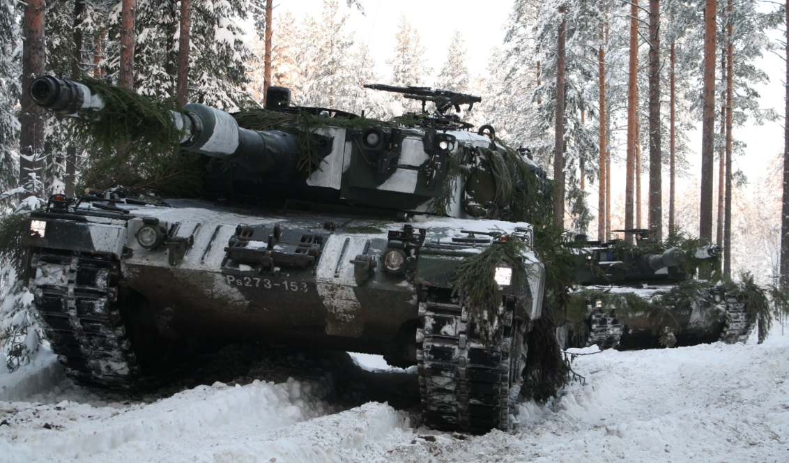 Норвегия дава на Украйна осем танка "Леопард 2"