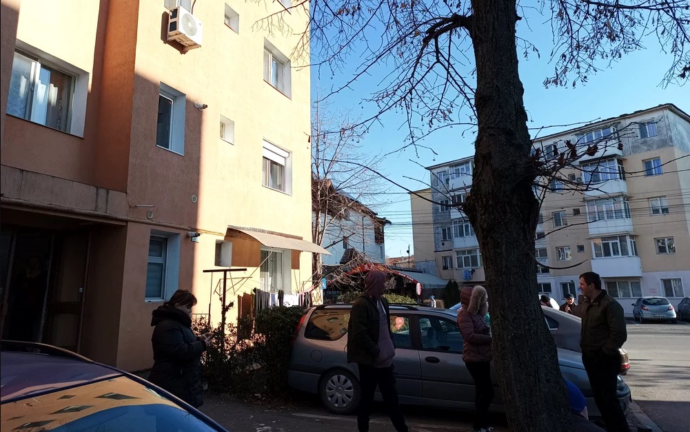 Страх и щети след днешното земетресение в Румъния (ВИДЕО)