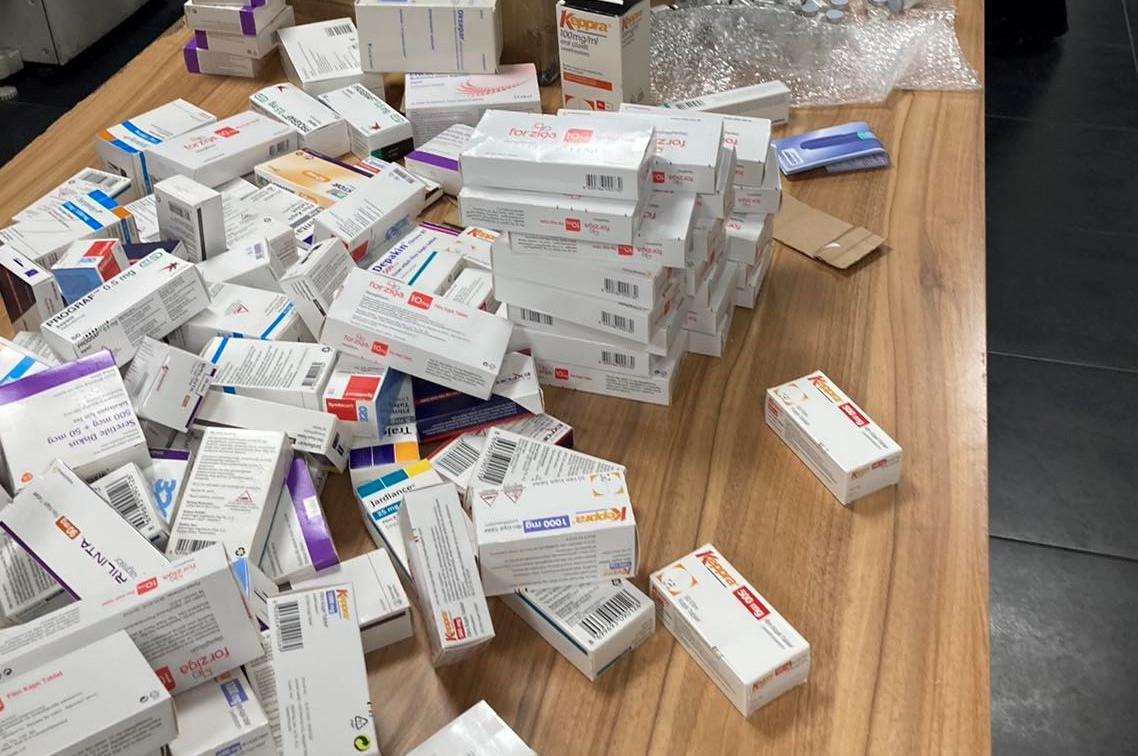 Задържаха голямо количество контрабандни медикаменти на "Капитан Андреево"