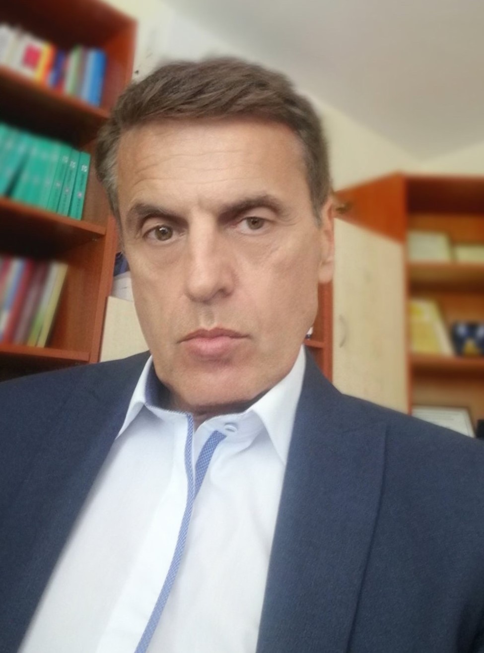 Над 200 души от различни страни участваха в курс за профайлъри във Варненския свободен университет