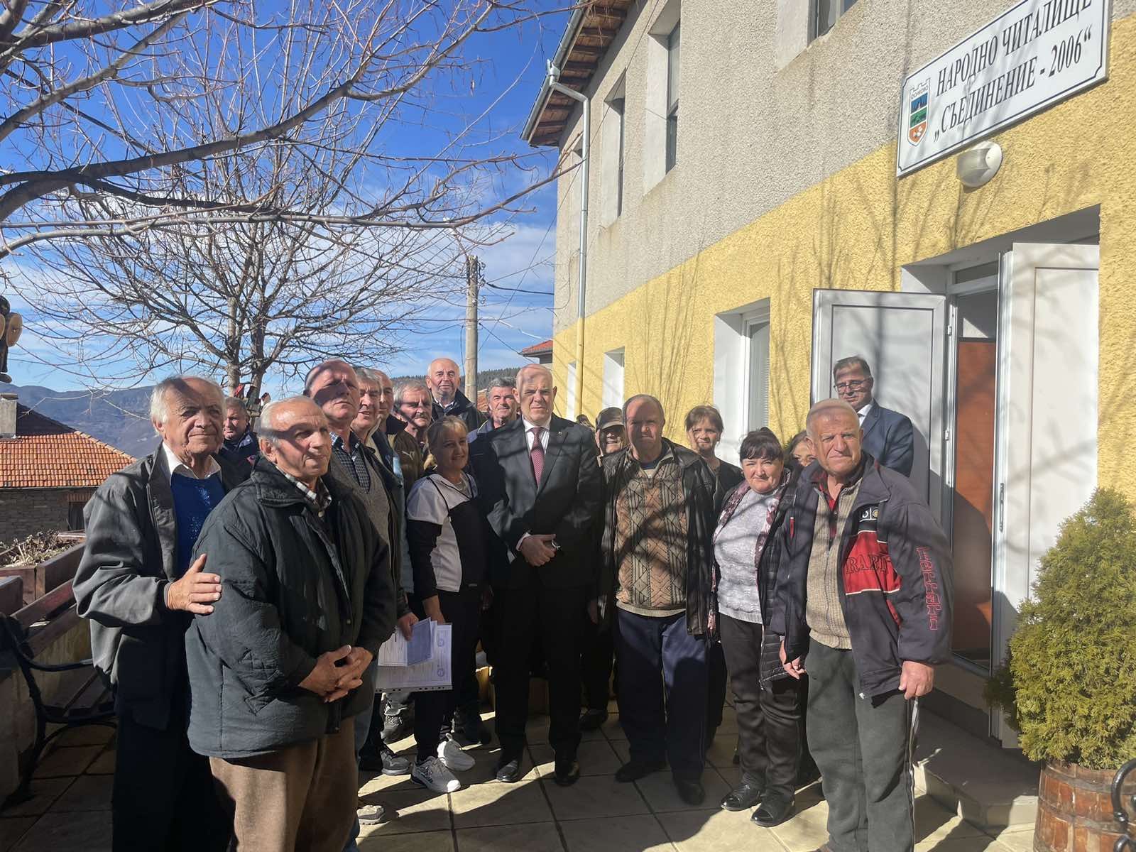 Гешев към жителите на Осиково: Прокуратурата ще направи необходимото да защити правата ви