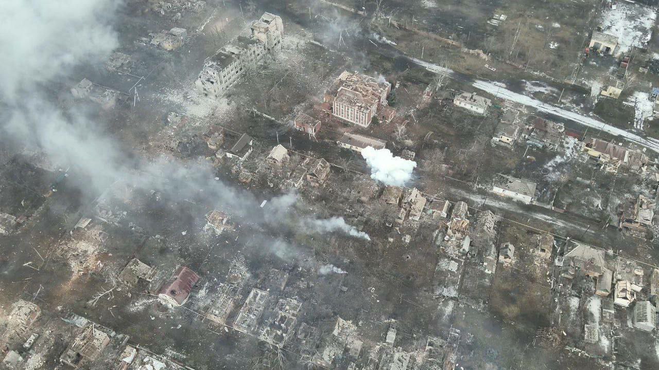 Повечето германци смятат оръжейните доставки за намеса във войната в Украйна