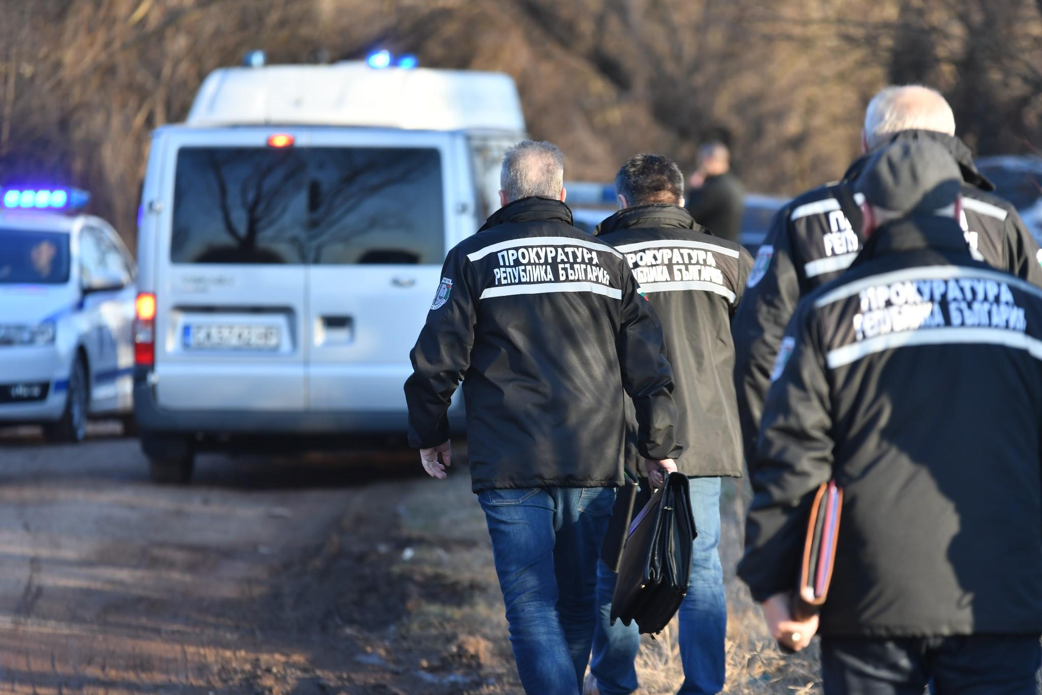 Петимата задържани за смъртта на 18 афганистанци край Локорско остават в ареста