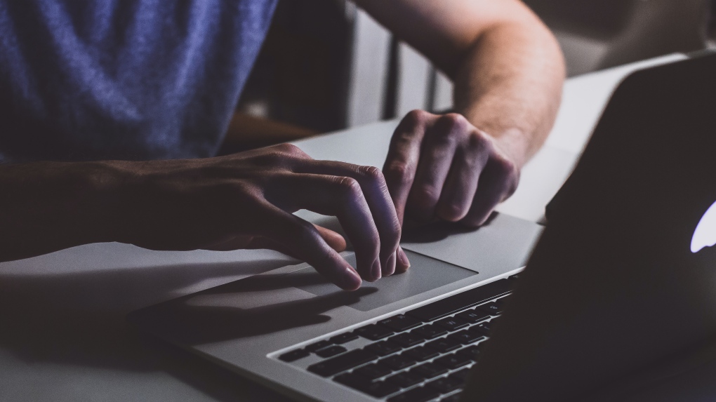 Измама: Близо 200 000 българи са получили фалшиви призовки