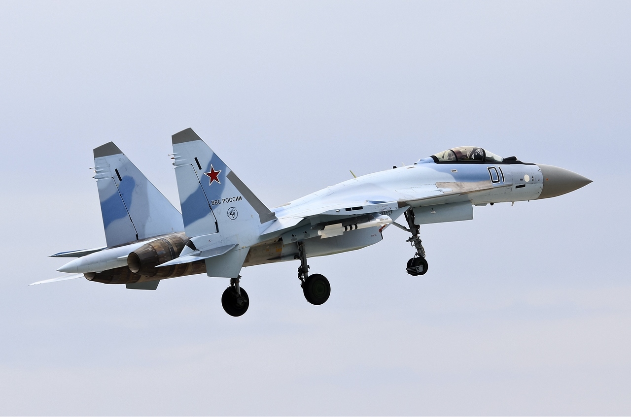 Иран е финализирал сделка за закупуване на изтребители Су-35 от Русия