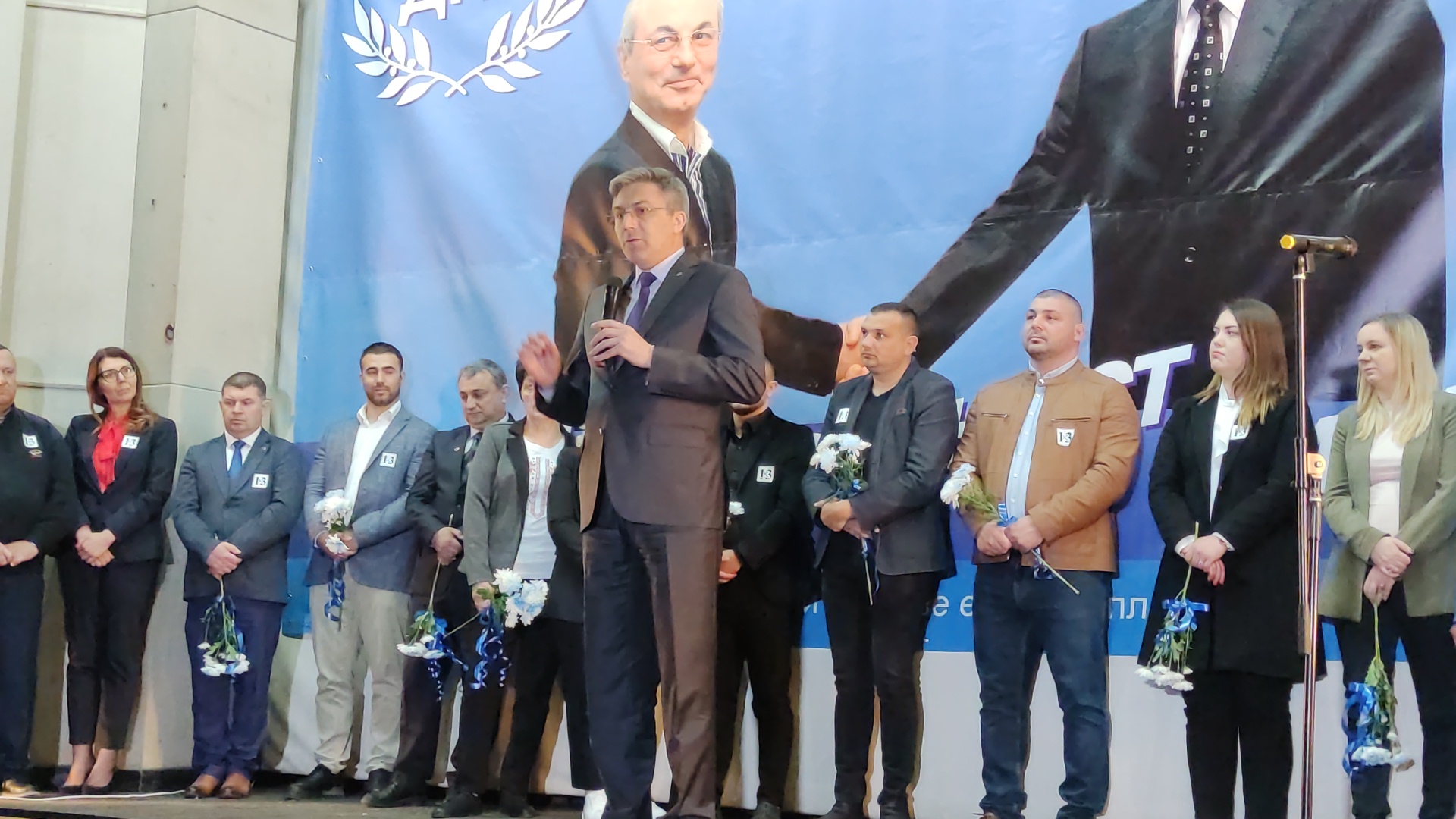 Мустафа Карадайъ с два приоритета – спиране на обедняването и достигане на средните европейски доходи