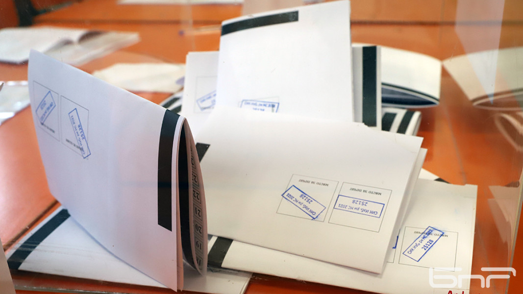 Гласуват с подвижни секции без ТЕЛК-ове