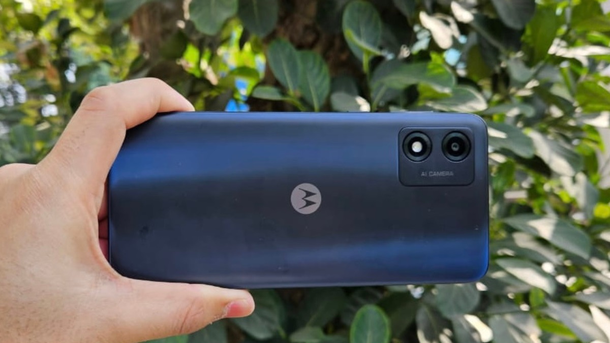 С телефони за 150 лв. ще снимат броенето на вота