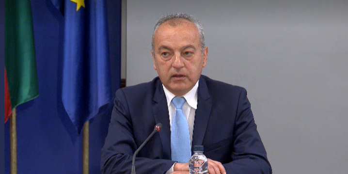 Гълъб Донев: Трябва да има обществена нетърпимост към сивата икономика във всичките й проявления