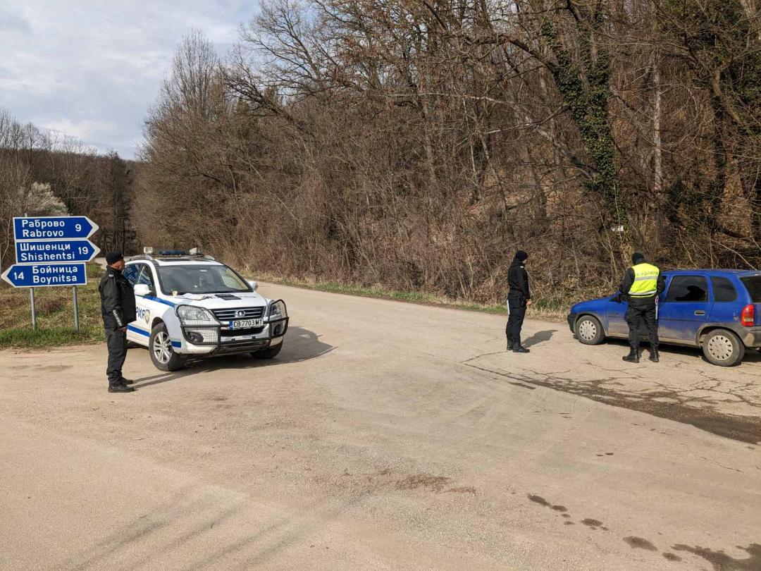 Иззеха незаконно оръжие при акция срещу битовата престъпност във Видинско
