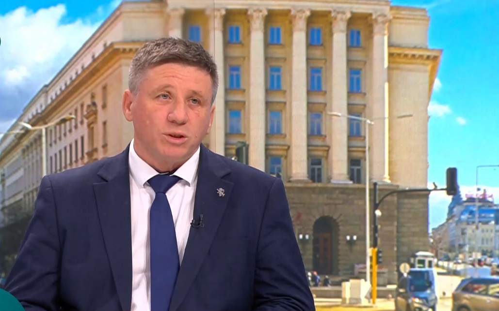 Николай Дренчев: Народът трябва да има желание да отбранява страната си, да може да носи оръжие