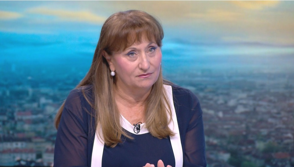 Лидия Шулева: Вместо данък свръхпечалба - да приключи намаляването на данъчни ставки и акцизи