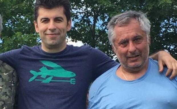 Чичото на Кирил Петков: Заплашваха и мен, че ще ми строшат главата и опитаха да ми унищожат бизнеса (ВИДЕО)