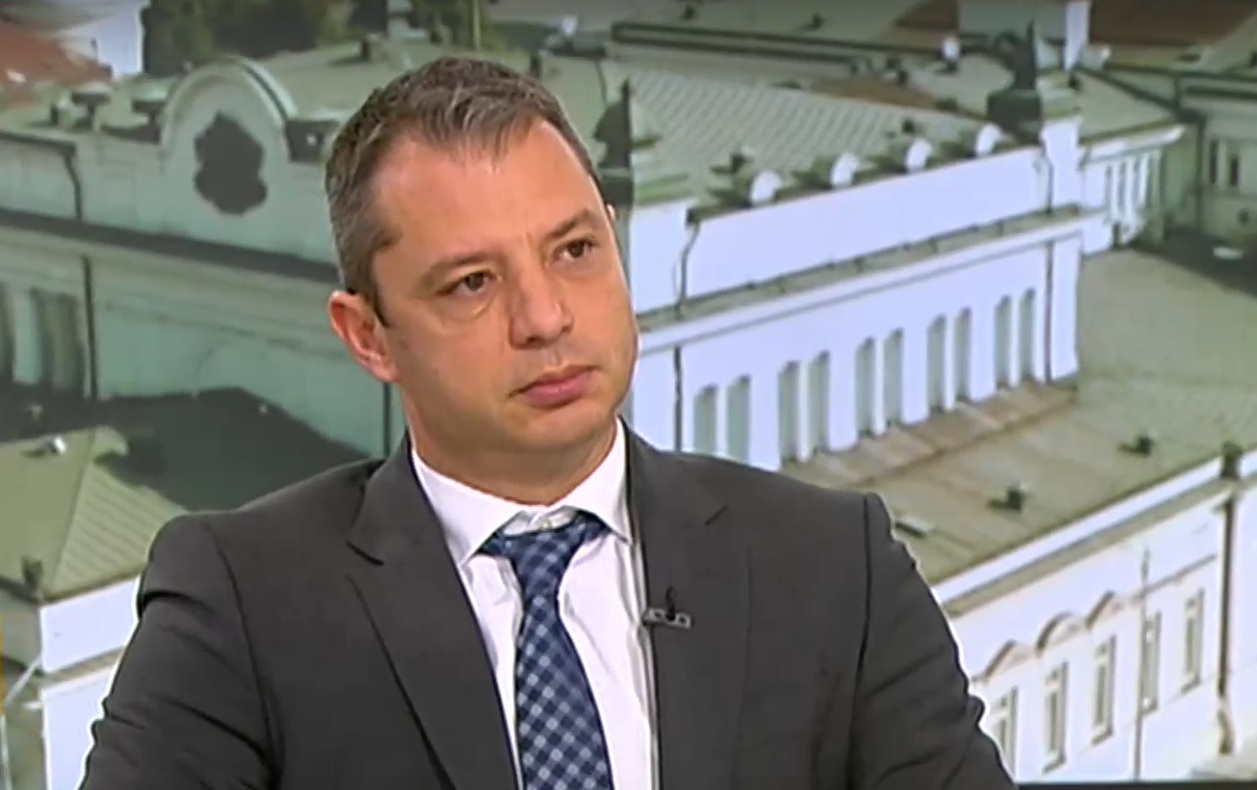 Делян Добрев: ГЕРБ има най-голям шанс да сформира редовен кабинет