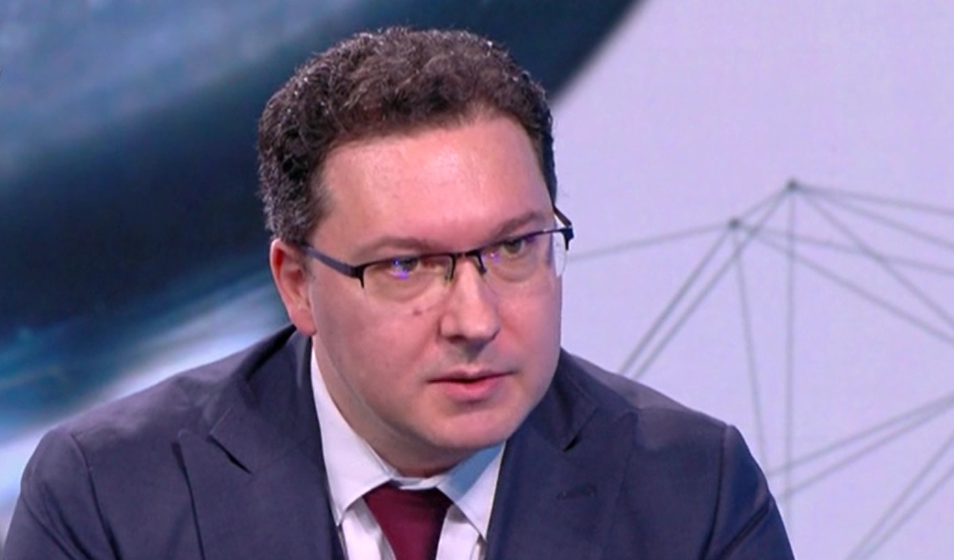 Митов: Отдалечихме се драматично от Еврозоната през свръхплащанията на Асен Василев и непрекъснатите заеми