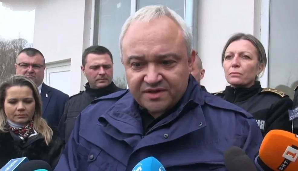 Демерджиев за бомбените заплахи: Това се случва с много други европейски страни в момента