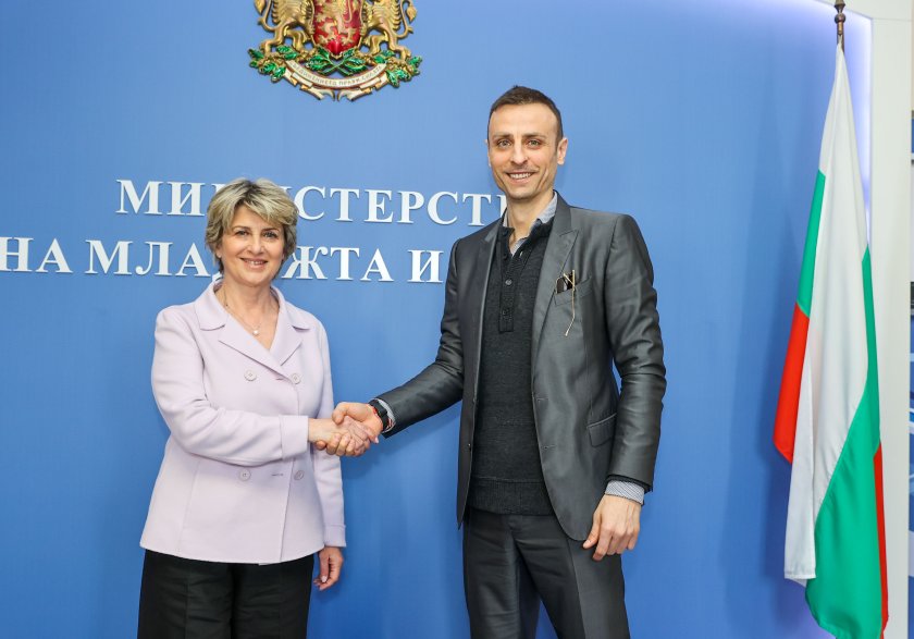 България се лута между "това ни е нивото", "извини се, бе" и "трябват спешни мерки"