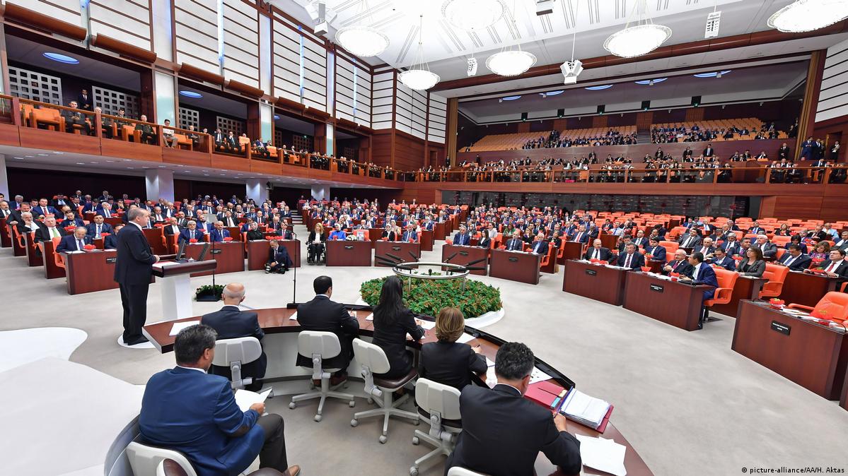 Турският парламент одобри присъединяването на Финландия към НАТО