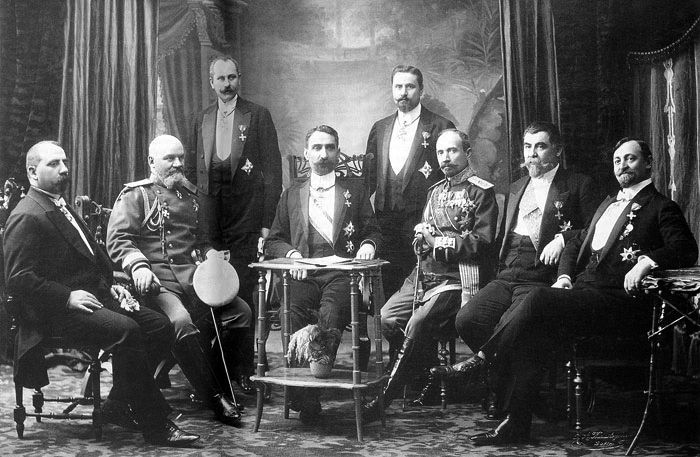 Вдигнахме паметник на демагогията