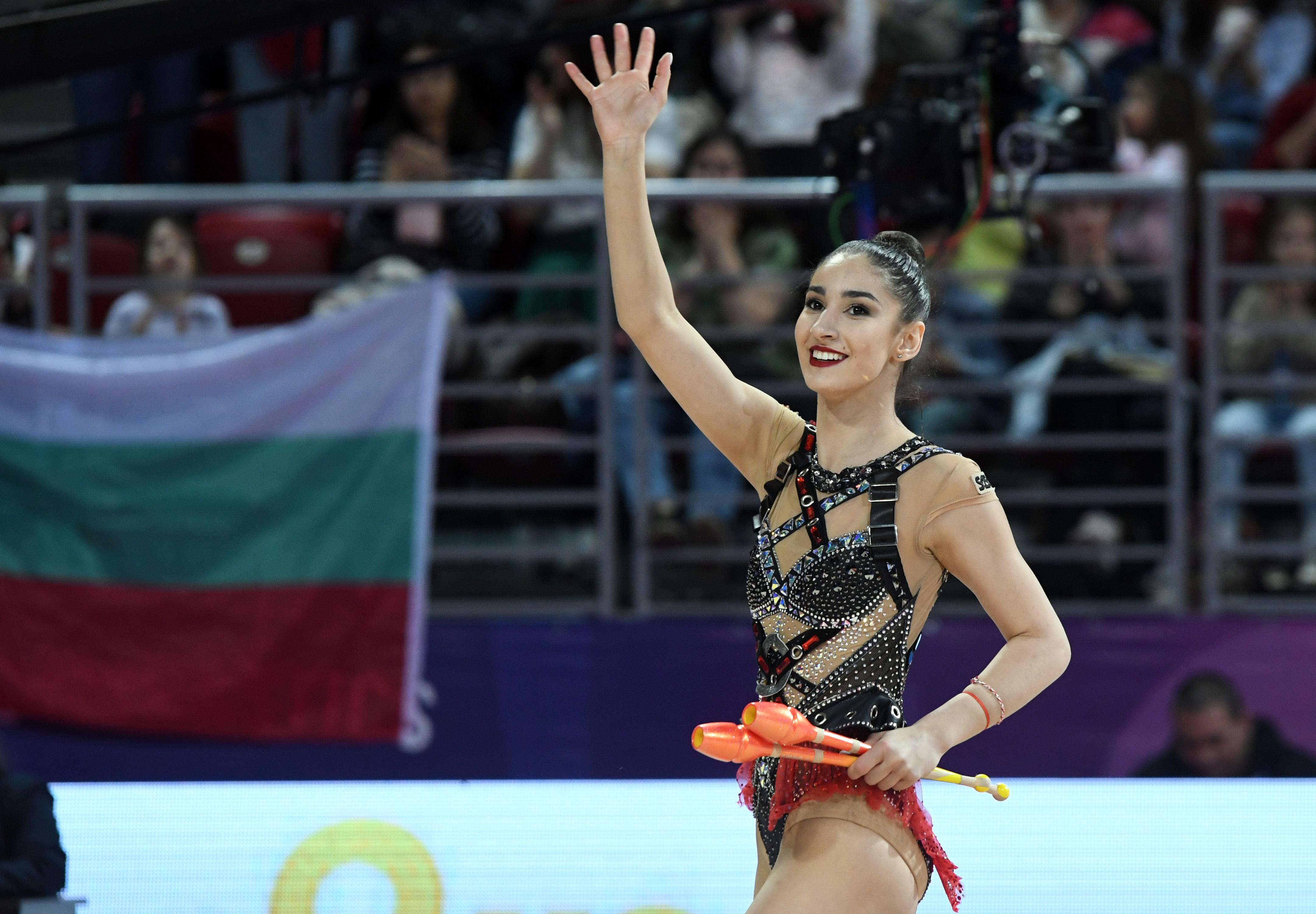 Ева Брезалиева стана Кралица на Световната купа по художествена гимнастика в София (ВИДЕО)
