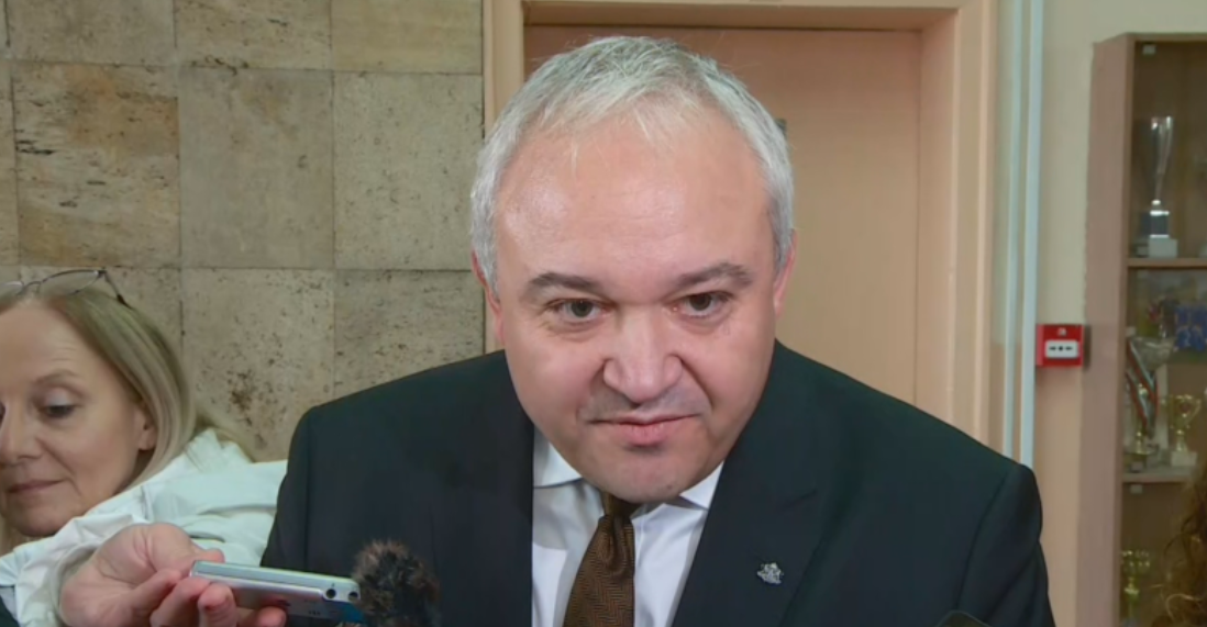 Иван Демерджиев: В последните 24 часа няма нито един сигнал за бомба