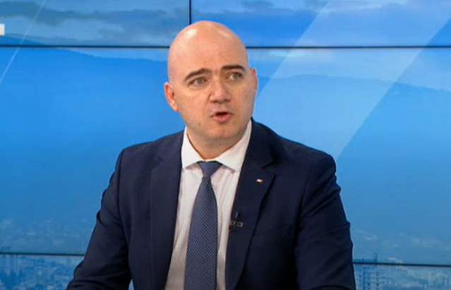 Илин Димитров: Чадърът на плажа ще струва колкото миналото лято