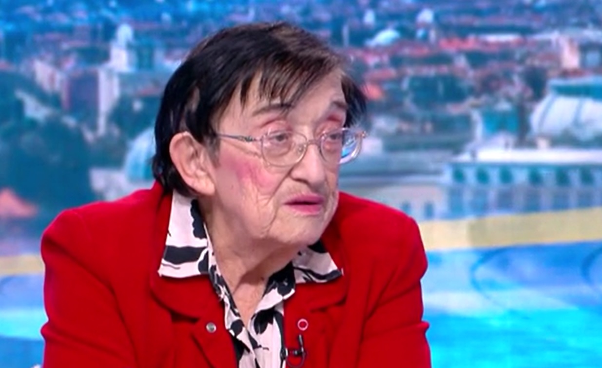 Мика Зайкова: Надеждата за съставяне на кабинет е в първия мандат