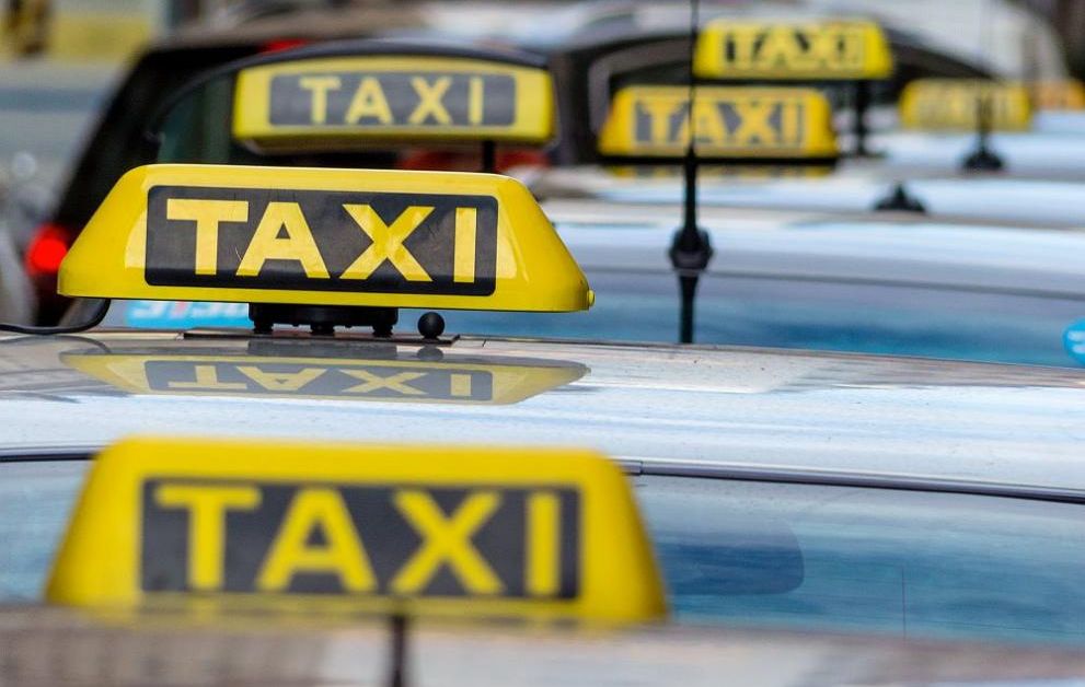 Таксиметровите услуги в Пловдив са с нови цени