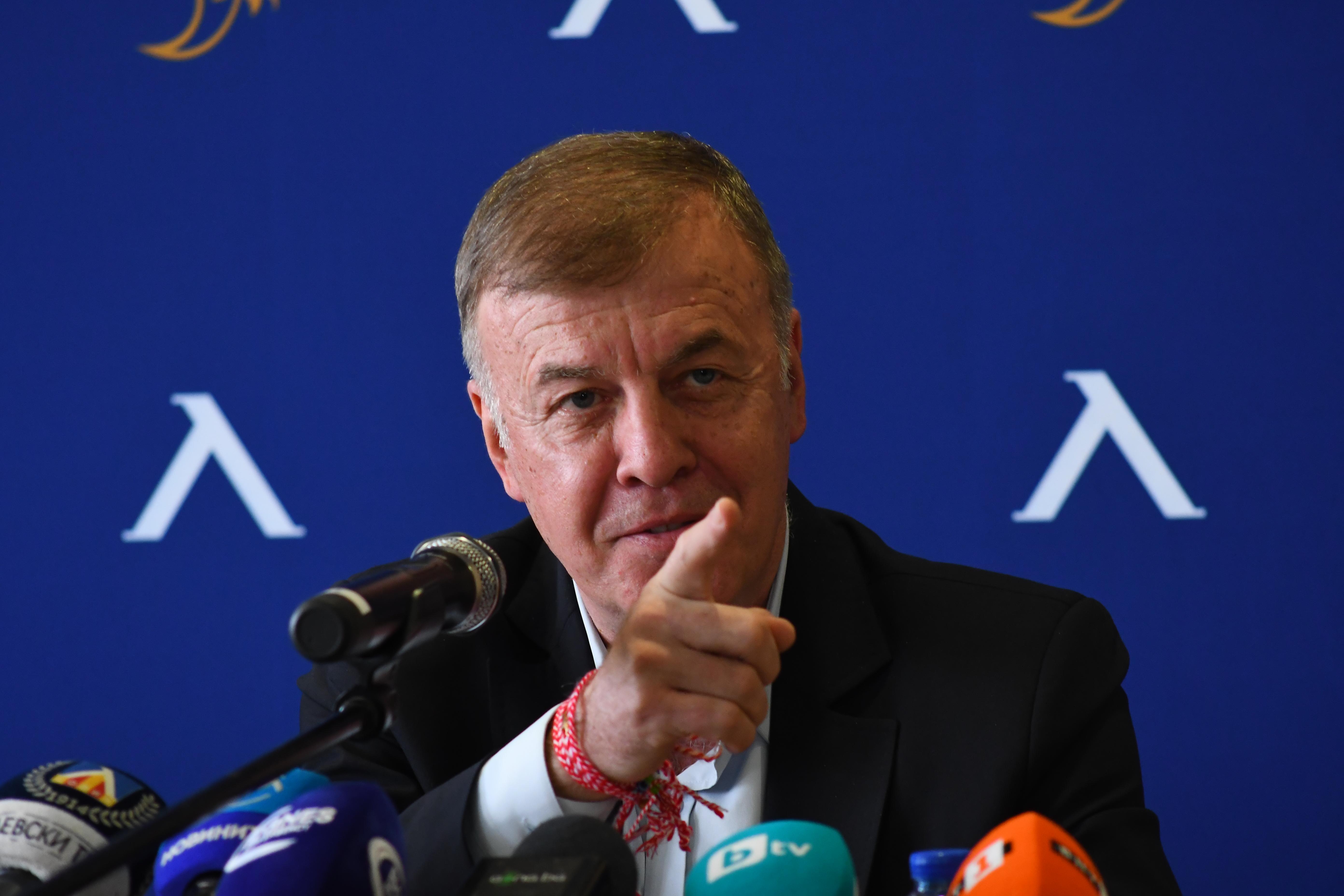Сираков: Стоилов отхвърли последното ми предложение