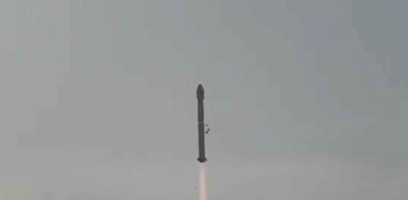 Китай въведе 27-минутна зона, забранена за полети, северно от Тайван, за да изстреля сателит (ВИДЕО)