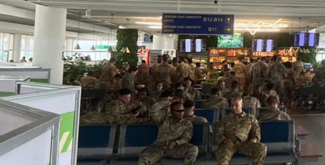 Затвориха Терминал 2 на летище София, окупиран е от американски военни