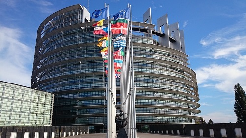 Европейският парламент отмени визите за Косово