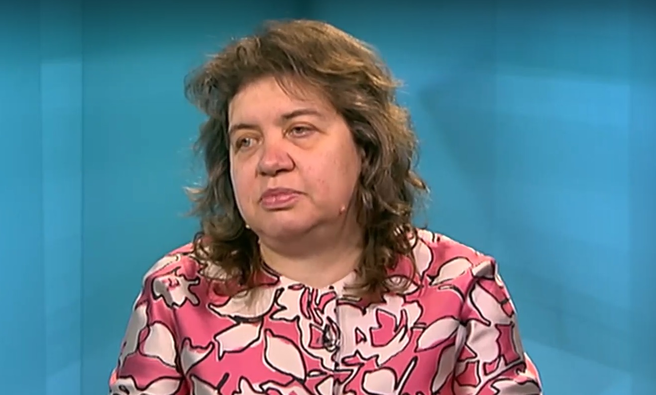 Доц. Наталия Киселова: Възможно е Радев да проведе още един рунд консултации