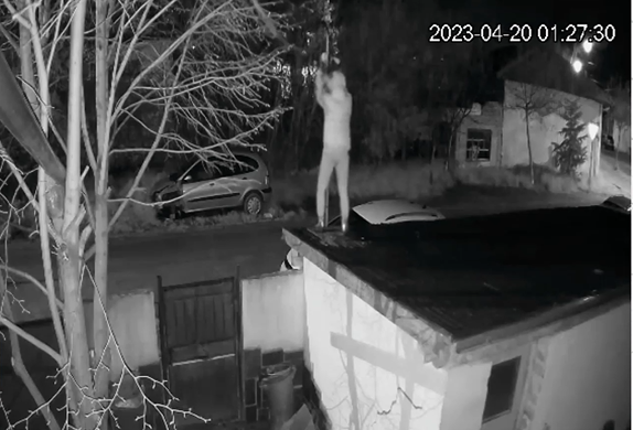 Жители на столичния "Бенковски" твърдят, че са жертви на съседски тормоз