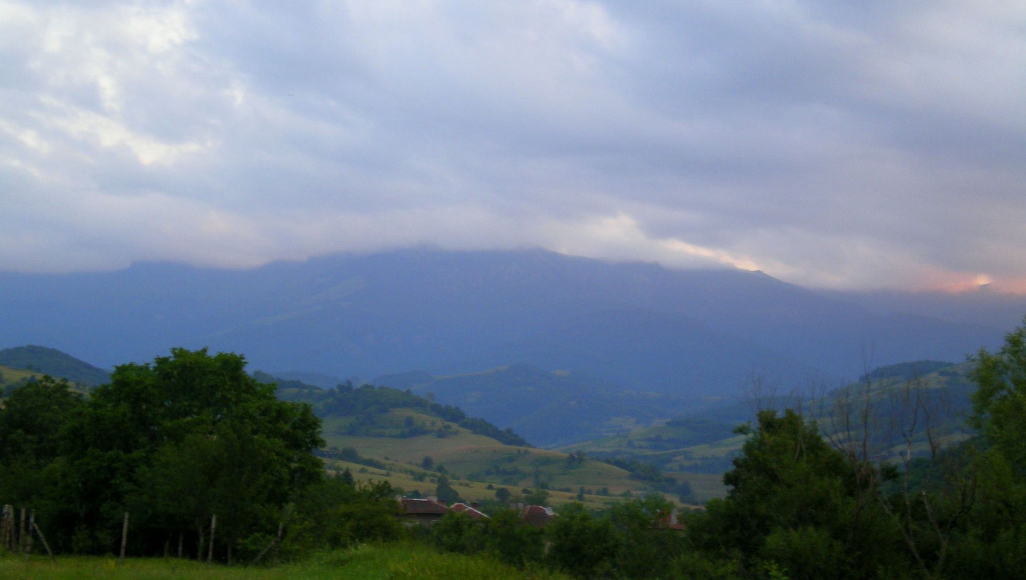 ПСС: Не са добри условията за туризъм в планините тази сутрин