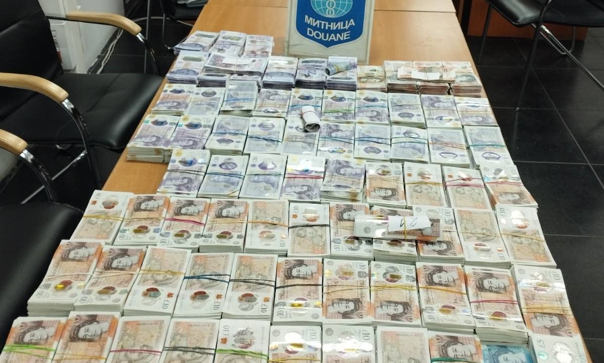 Откриха недекларирана валута за над 470 000 лв. на "Капитан Андреево" (ВИДЕО)