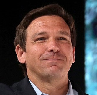 "Уолт Дисни" заведе дело срещу губернатора на Флорида