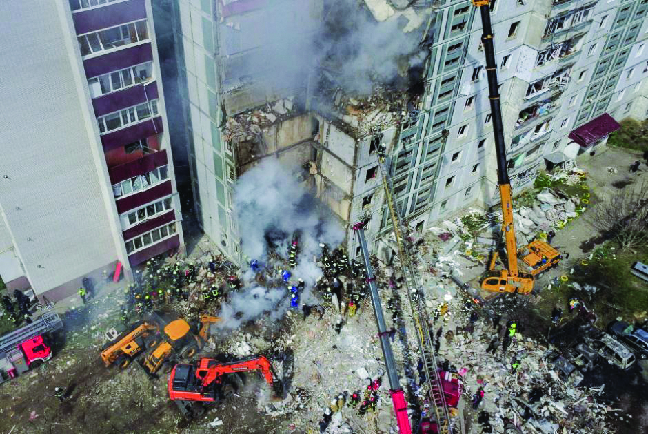 Русия засипа Украйна с ракети и дронове (обзор)