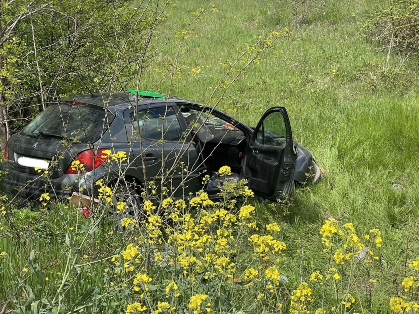 Семейство пострада в катастрофа край Мъглиж