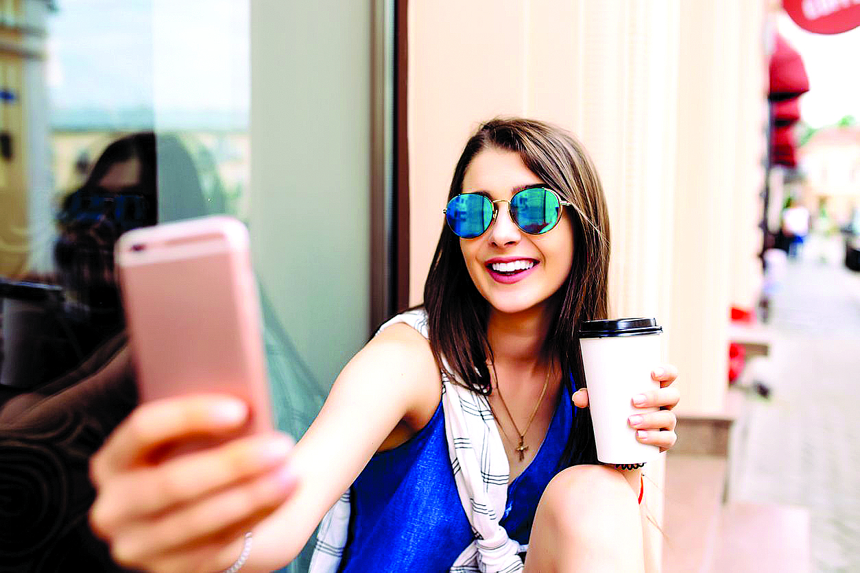 Как влияят селфитата на личността?