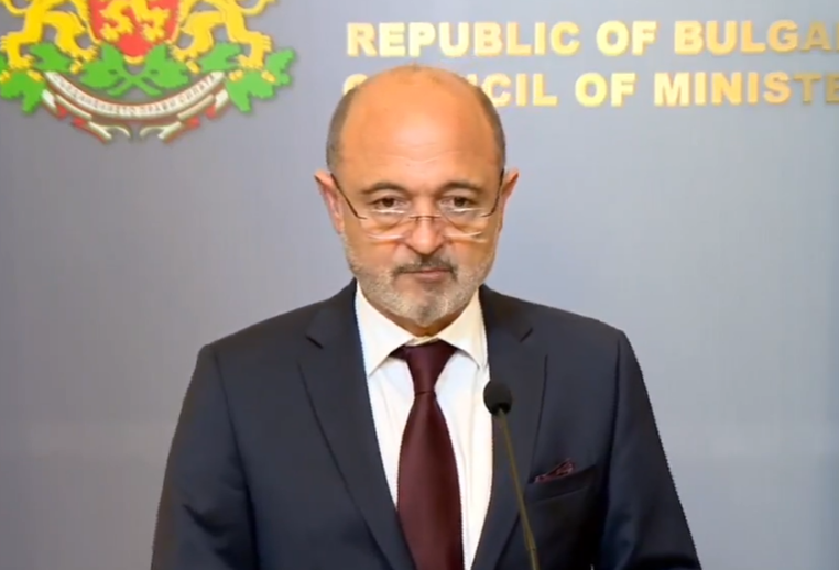 Меджидиев: В България ще има Център за спешна медицинска помощ по въздух