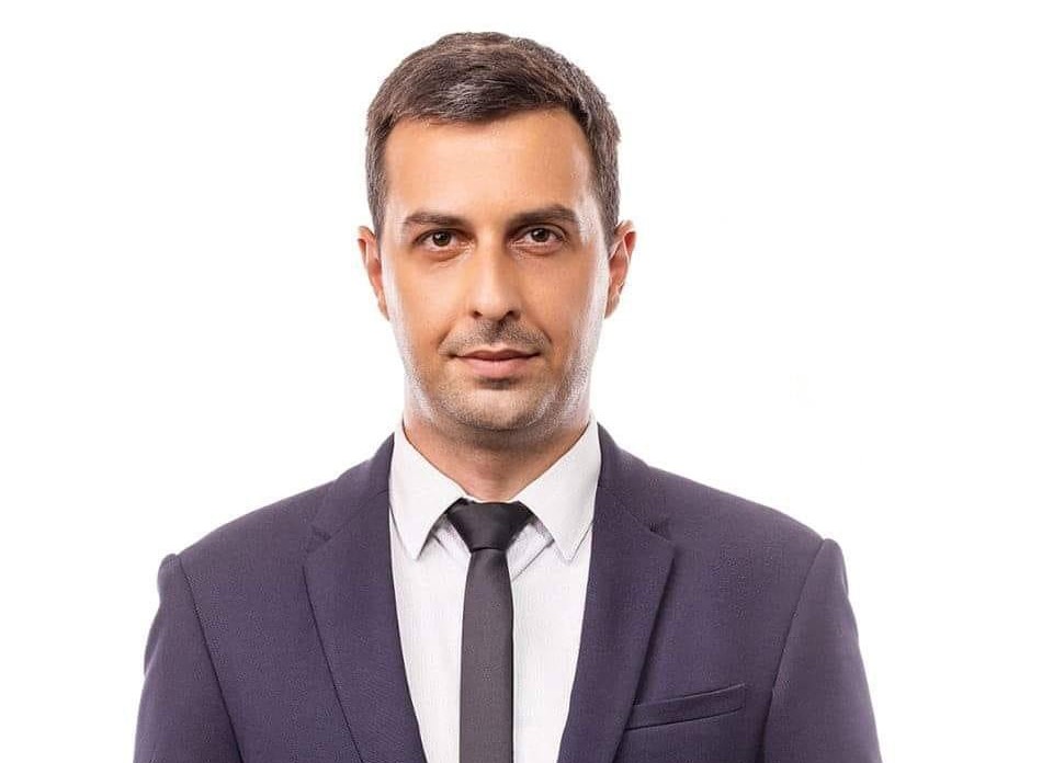 Деян Николов, "Възраждане": Над 600 000 подписа за референдума за запазване на българския лев ще бъдат внесени в ГРАО