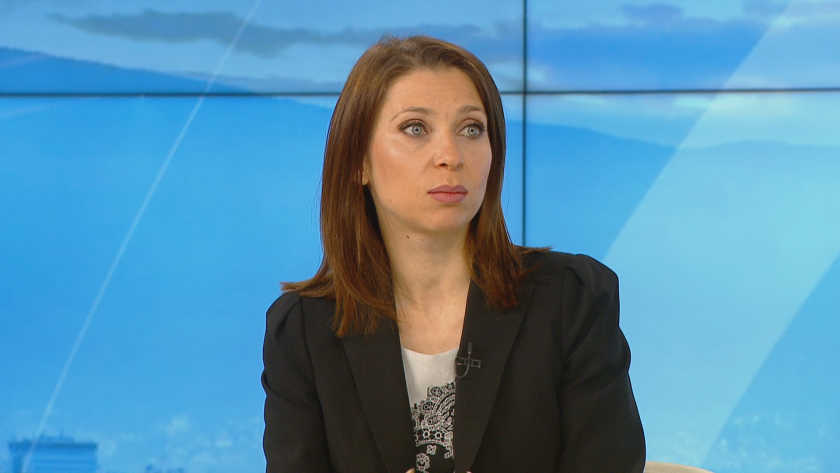 Искра Михайлова: "Възраждане" има цивилизационни различия с първите две коалиции