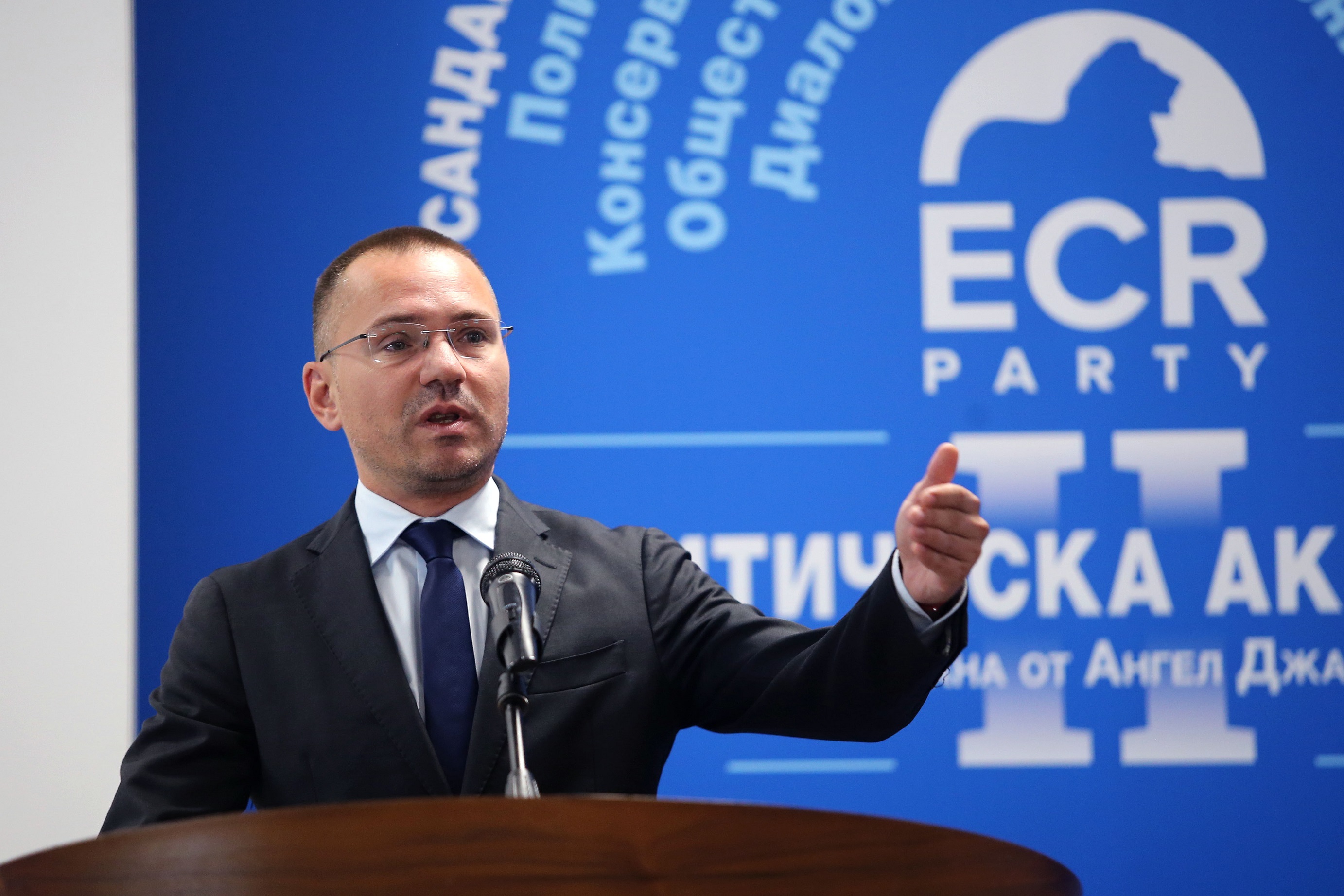 Ангел Джамбазки: Ляволибералната зеленистка утопия, която ни налагат, е провал